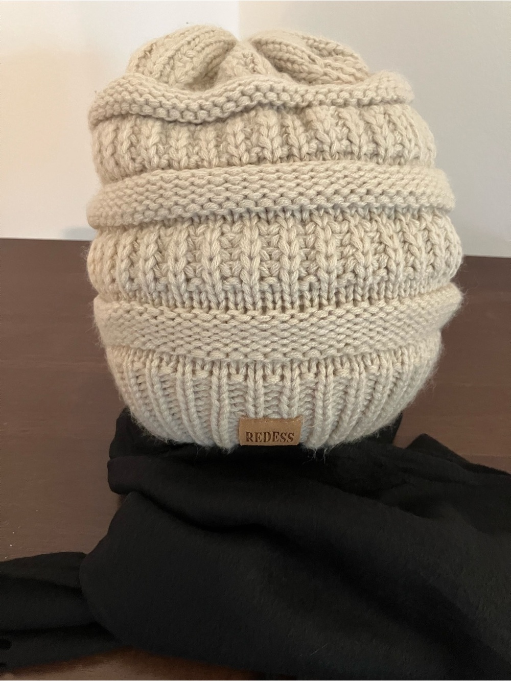 REDESS Women’s Winter Beanie Hat Knit Slouchy Beige